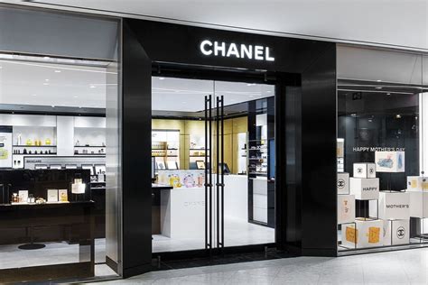 chanel boutique|Chanel boutiques locations.